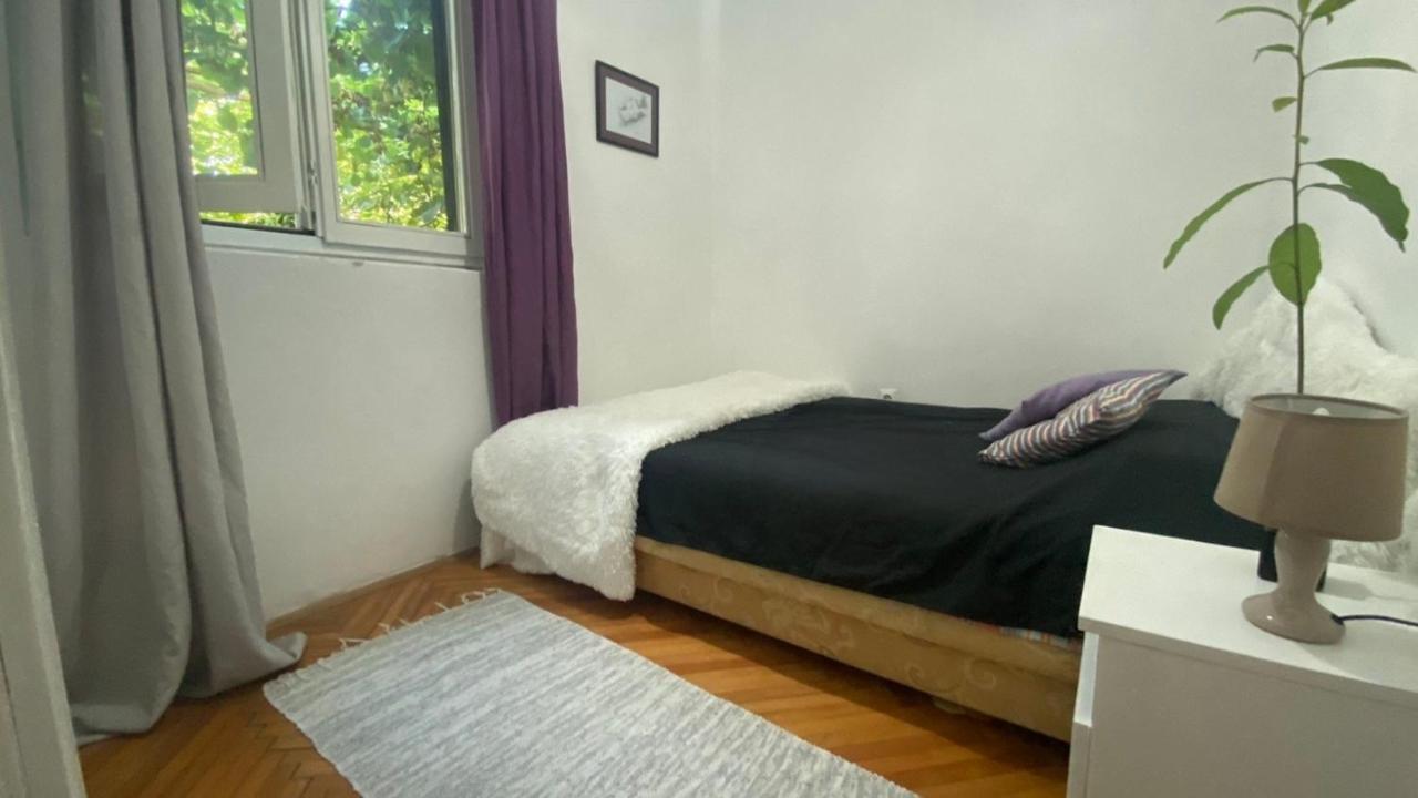 Milla - Cozy Two Bedroom With Yard And Parking Budva